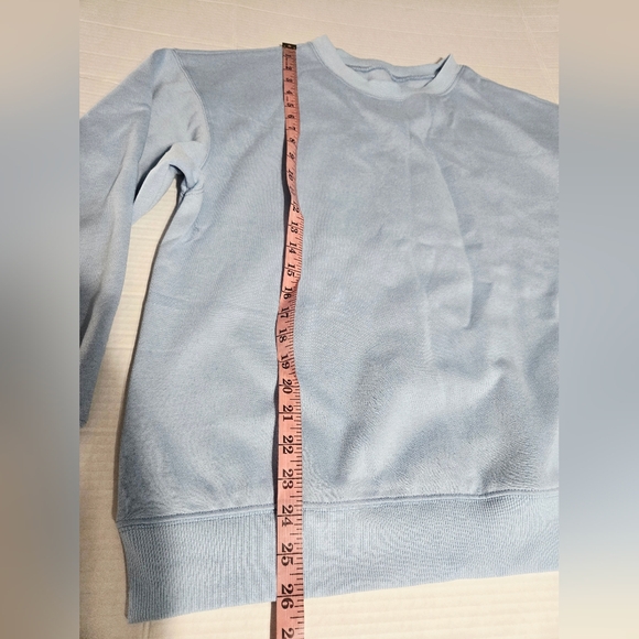 Solid Blue Crew Neck fuzzy sweatshirt size Medium - Picture 5 of 5